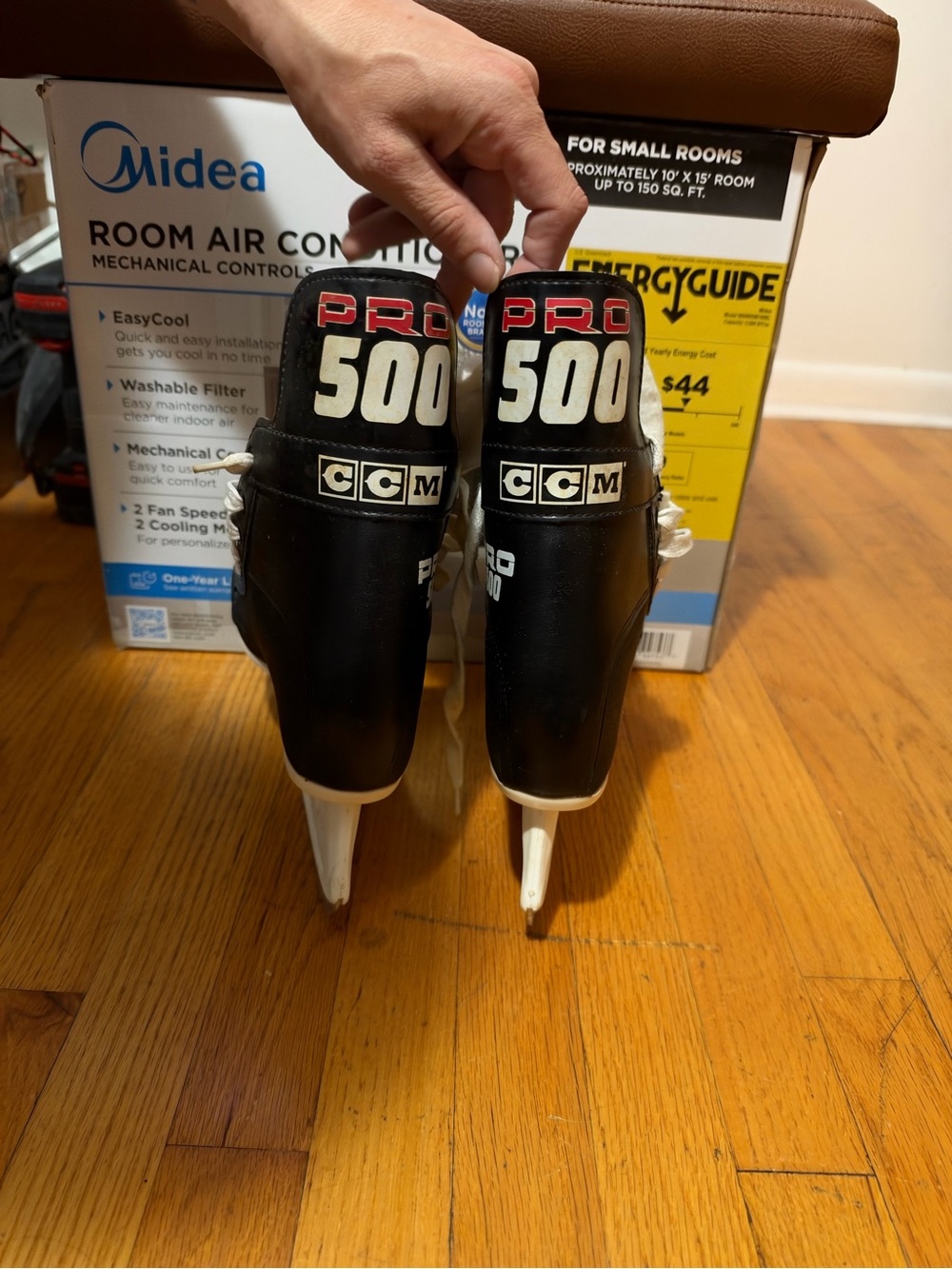 CCM pro 500 ice skates size 8